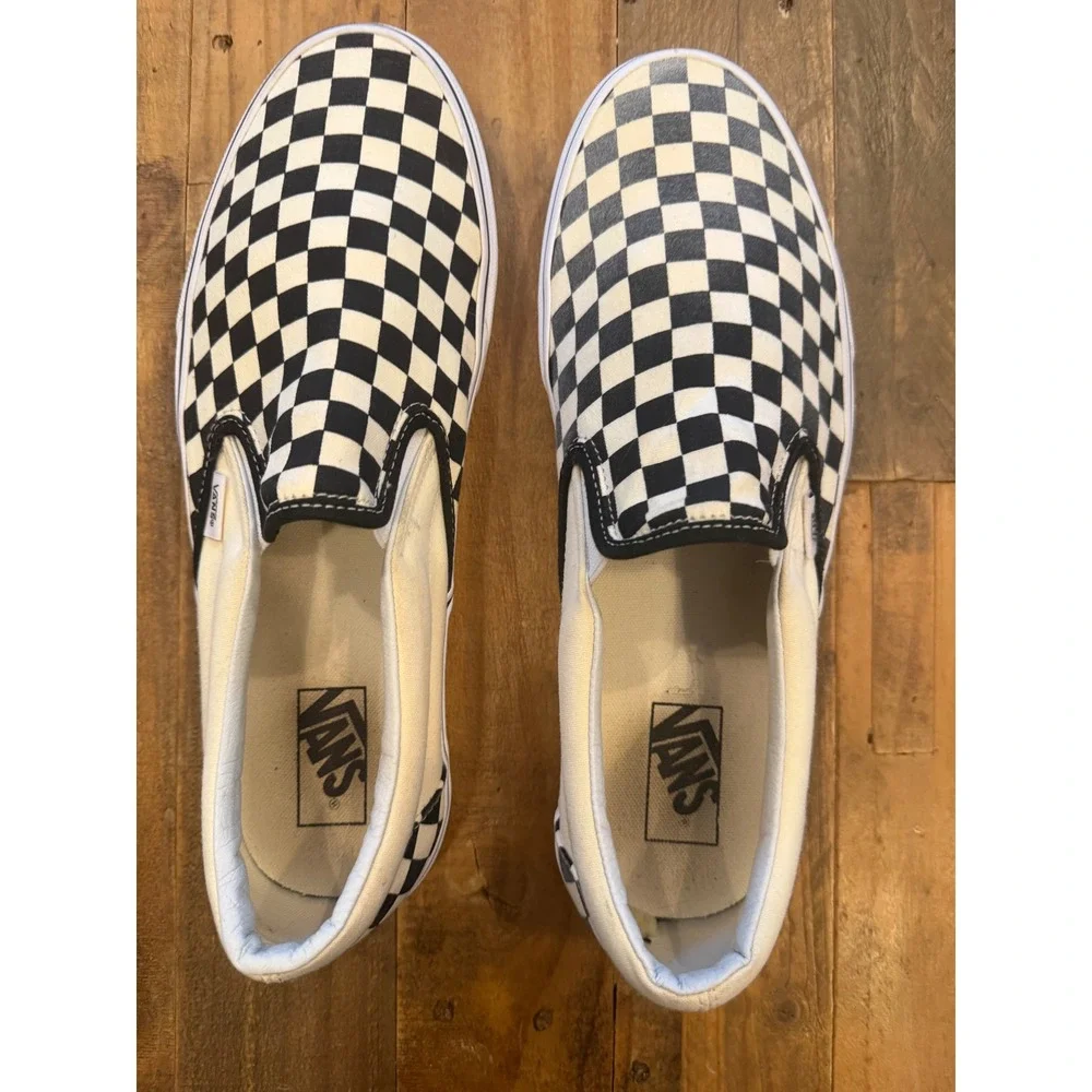 Vans Checkered Surf & Street Bundle Boardshorts + Classic Vans Like new M12 M38